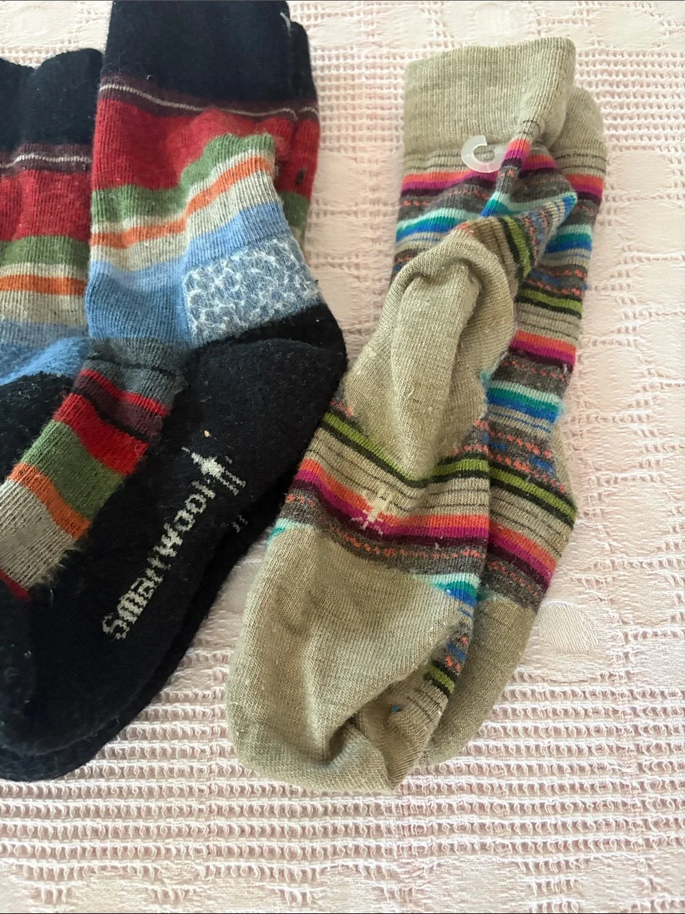 4 pairs smartwool socks